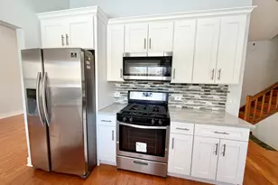 213 Vintage Ln, Buffalo Grove, IL 60089 - Photo 11