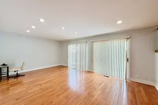 213 Vintage Ln, Buffalo Grove, IL 60089 - Photo 23