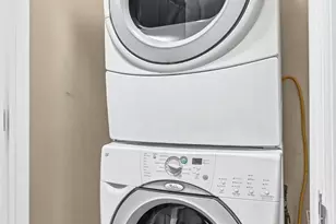 2617 W Evergreen Ave, Chicago, IL 60622 - Photo 9