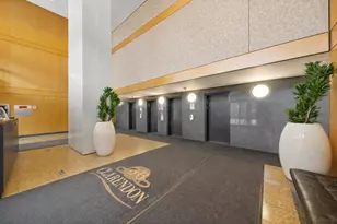 4343 N Clarendon Ave, Chicago, IL 60613 - Photo 25