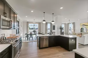 8497 Liberty Ln, Woodridge, IL 60517 - Photo 11