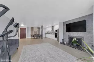 1275 E Baldwin Ln, Palatine, IL 60074 - Photo 5