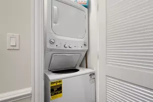 4755 N Kilbourn Ave, Chicago, IL 60630 - Photo 27