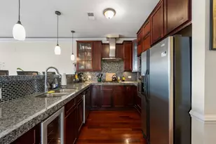 4755 N Kilbourn Ave, Chicago, IL 60630 - Photo 5