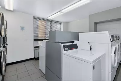 2500 N Lakeview Avenue #1304, Chicago, IL 60614 - Photo 19