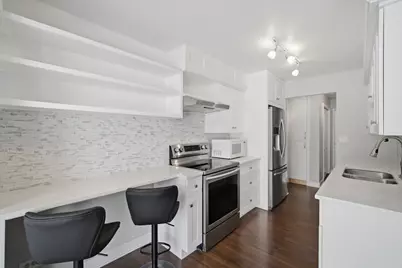 1103 S Hunt Club Drive #129, Mount Prospect, IL 60056 - Photo 7