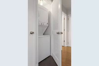 5411 N Winthrop Avenue #317, Chicago, IL 60640 - Photo 7