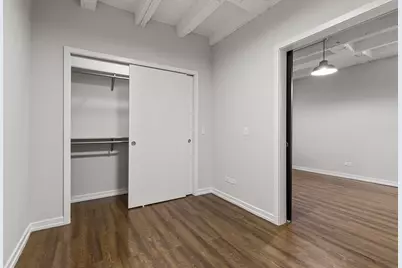 5718 N Winthrop Avenue #201, Chicago, IL 60660 - Photo 9