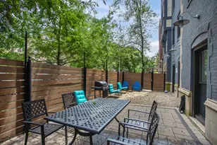 5718 N Winthrop Ave, Chicago, IL 60660 - Photo 15