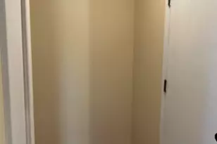 5321 Waterbury Dr, Crestwood, IL 60418 - Photo 7