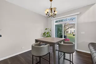 2263 Gallant Fox Cir, Montgomery, IL 60538 - Photo 7