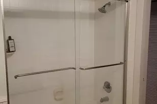 18555 Olde Farm Rd, Lansing, IL 60438 - Photo 13