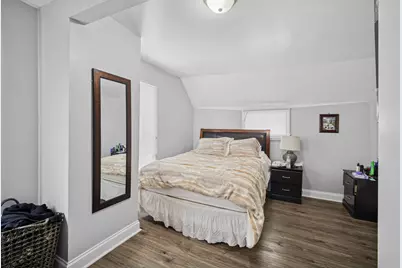 10-12 N Park Avenue, Waukegan, IL 60085 - Photo 9