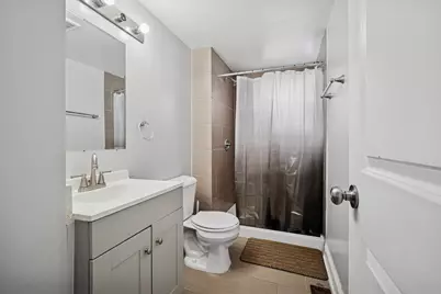 10-12 N Park Avenue, Waukegan, IL 60085 - Photo 7