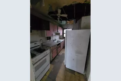 2605 N Pine Street, Waukegan, IL 60087 - Photo 3