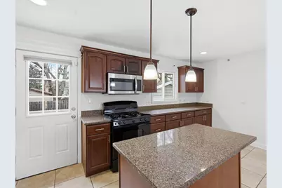 205 Fremont Avenue, Romeoville, IL 60446 - Photo 7