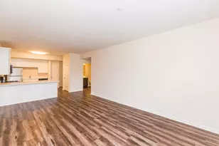 40 W Main St, Lake Zurich, IL 60047 - Photo 3