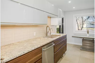 1168 Middlebury Lane #A1, Wheeling, IL 60090 - Photo 13