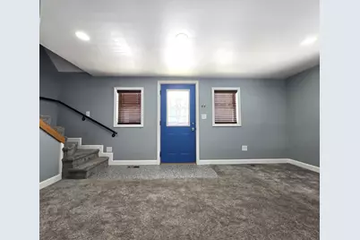 6N221 Virginia Road, Roselle, IL 60172 - Photo 5