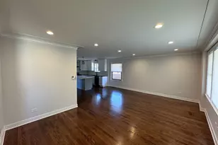 8537 W Sunnyside Ave, Chicago, IL 60656 - Photo 3