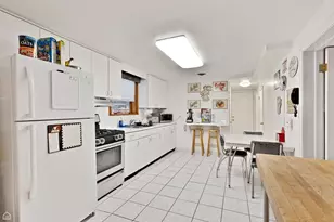 2000 N 73rd Ave, Elmwood Park, IL 60707 - Photo 23