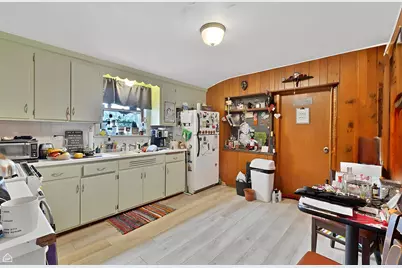 2000 N 73rd Avenue, Elmwood Park, IL 60707 - Photo 5