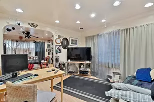 2000 N 73rd Ave, Elmwood Park, IL 60707 - Photo 15