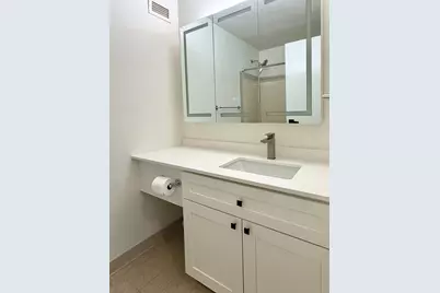 480 N McClurg Court #520, Chicago, IL 60611 - Photo 17