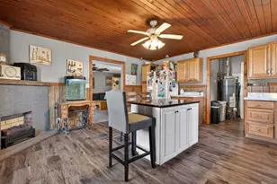 911 E Washington St, Morris, IL 60450 - Photo 5