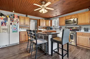 911 E Washington St, Morris, IL 60450 - Photo 3