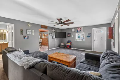 911 E Washington Street, Morris, IL 60450 - Photo 7