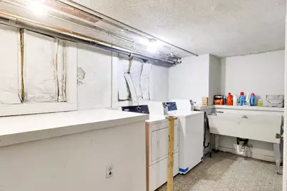 1322 W Barry Avenue, Chicago, IL 60657 - Photo 61