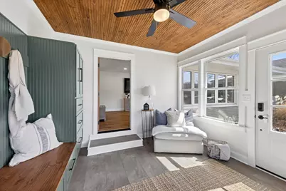 1335 S Villa Avenue, Villa Park, IL 60181 - Photo 3