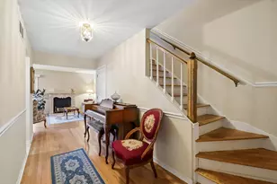 1217 Franklin Ln, Buffalo Grove, IL 60089 - Photo 9