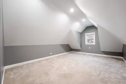 6243 W Byron Street, Chicago, IL 60634 - Photo 11