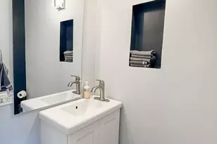 2226 Langdon Pl, Hoffman Estates, IL 60169 - Photo 17