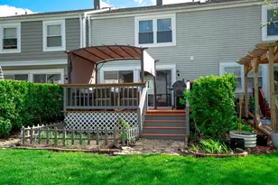 2226 Langdon Pl, Hoffman Estates, IL 60169 - Photo 25