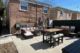 1822 Brown Ave, Evanston, IL 60201 - Photo 3