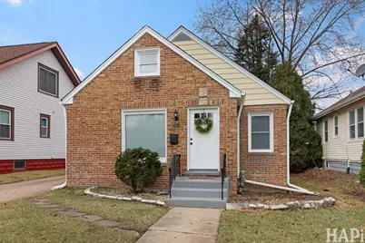 610 S Fulton Avenue, Waukegan, IL 60085 - Photo 1