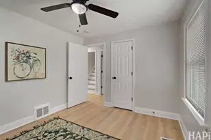 610 S Fulton Ave, Waukegan, IL 60085 - Photo 15