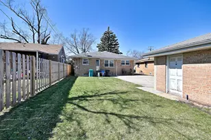 341 Iroquois Rd, Hillside, IL 60162 - Photo 19