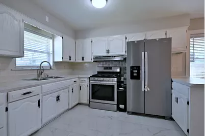 341 Iroquois Road, Hillside, IL 60162 - Photo 7