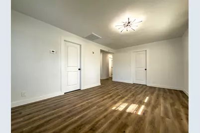 612 Atwood Avenue, Rockford, IL 61102 - Photo 3