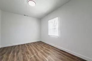 612 Atwood Ave, Rockford, IL 61102 - Photo 9