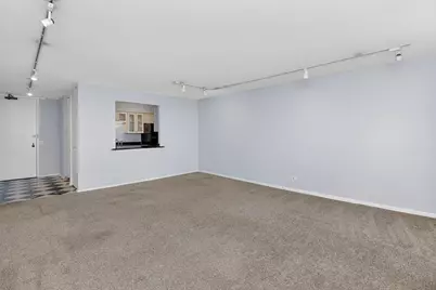 2500 N Lakeview Avenue #1304, Chicago, IL 60614 - Photo 5