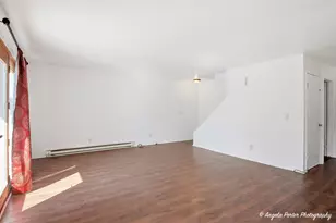 2702 Baldwin Rd, McHenry, IL 60050 - Photo 5