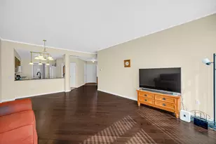 1145 E Cambria Ln S, Lombard, IL 60148 - Photo 5