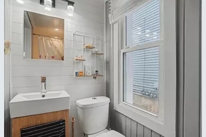 205 E Taylor Street, Grant Park, IL 60940 - Photo 15