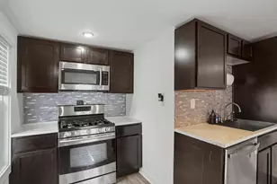 205 E Taylor St, Grant Park, IL 60940 - Photo 9