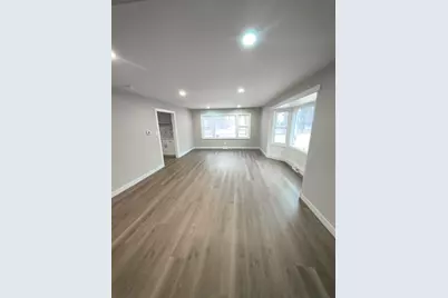 1803 N Riverside Drive, McHenry, IL 60050 - Photo 3